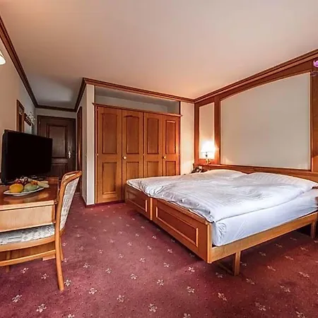 Antares Szálloda Zermatt