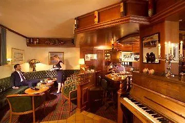 Antares Hotel 3*